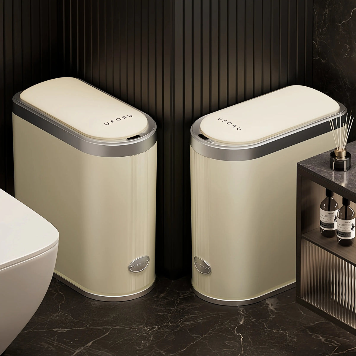 Smart bathroom trash can with sensors, suitable for smart home kitchens and bathrooms.